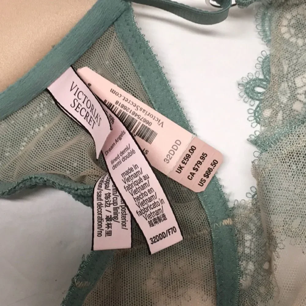 New Victoria’s Secret bra lined Demi Dream Angel
